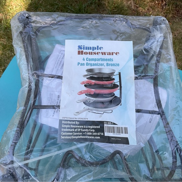 4 Compartments Pan Organizer Bronze New In Package - Picture 4 of 6